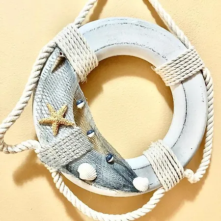 Gloria's Lungomare アパート Vlorë